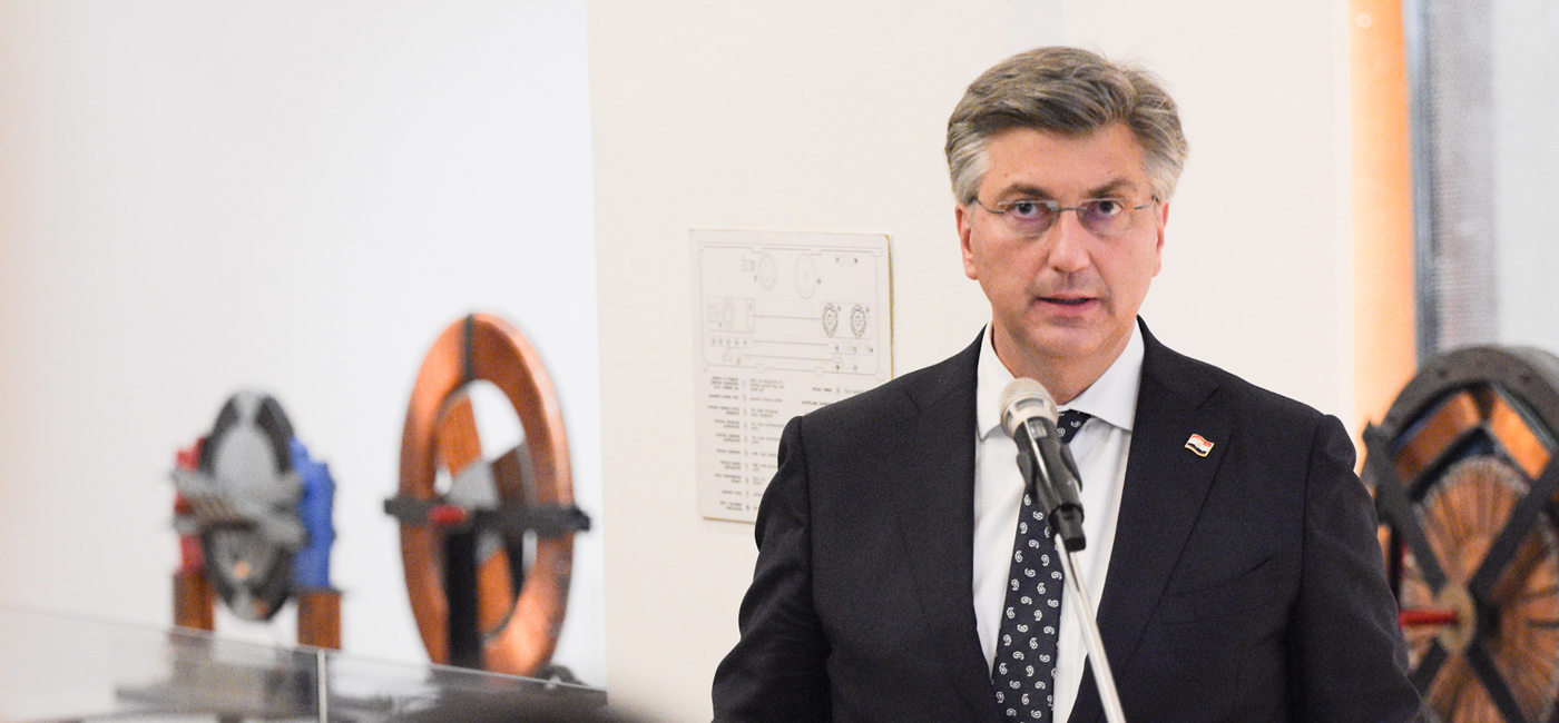 Plenković otvorio izložbu OiV - 95 godina radiodifuzije u Hrvatskoj: Digitalne usluge ključne za razvoj gospodarstva